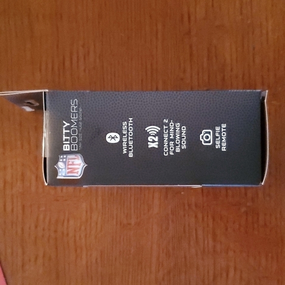 Nfl Bitty Boomer wireless Bluetooth speaker  - Baltimore Ravens - Picture 2 of 5